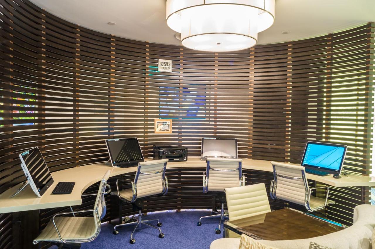 Ambassador Transit Lounge Terminal 3 Hotel สิงคโปร์ ภายนอก รูปภาพ