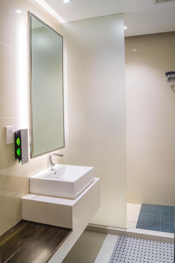 Ambassador Transit Lounge Terminal 3 Hotel สิงคโปร์ ภายนอก รูปภาพ